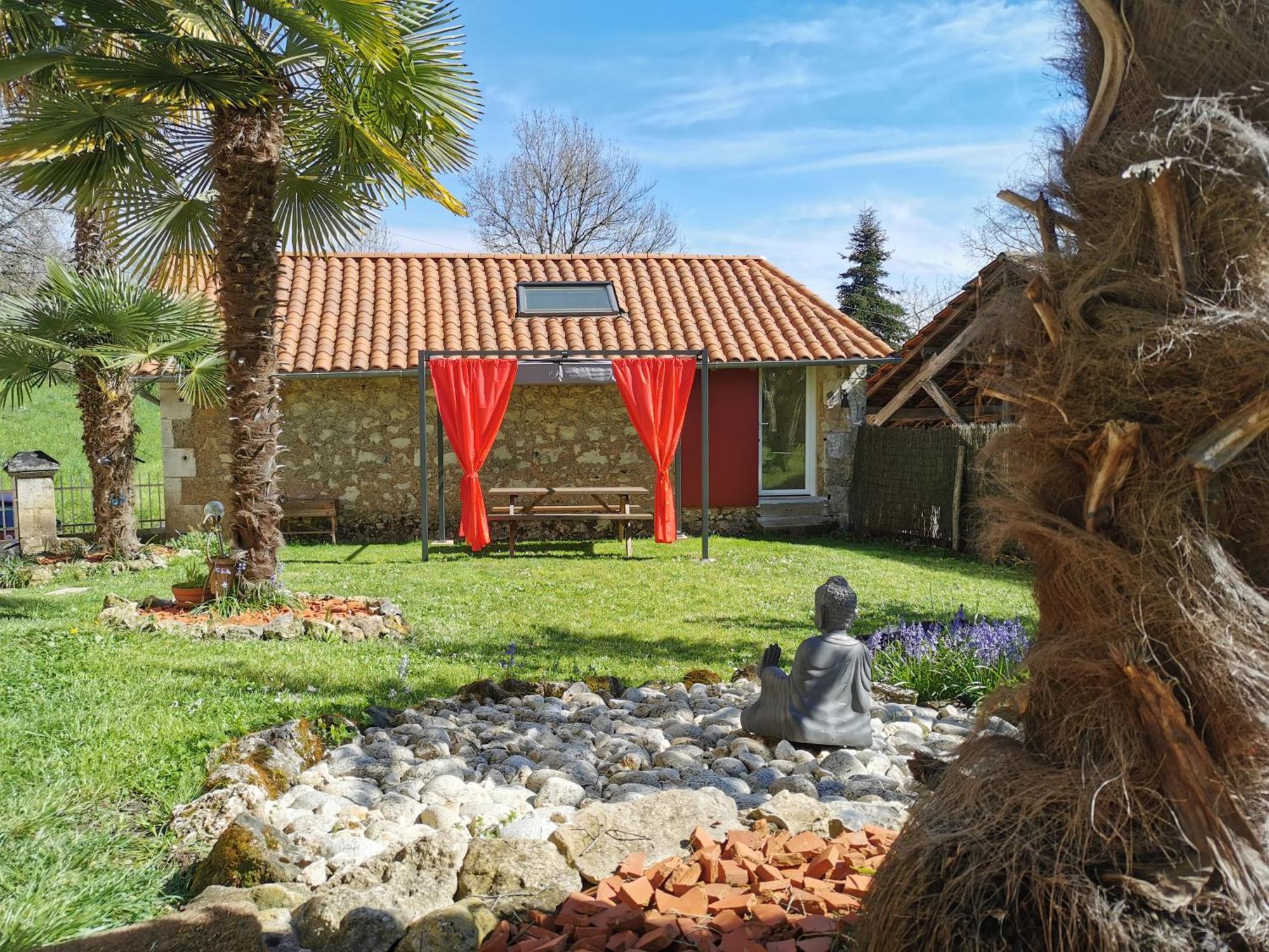 Gite La Maisonnette Chancelade Exterior photo